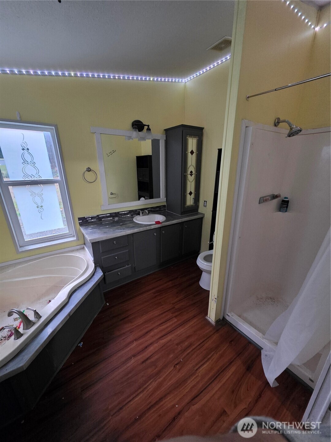 1104 E Alderwood Road Property Photo 11