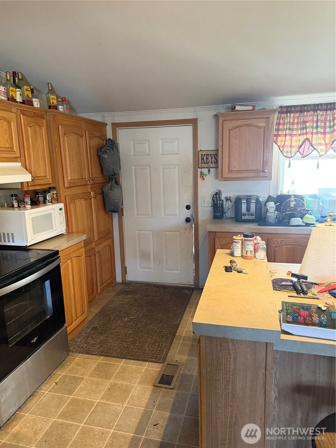 23227 Highway 20 Property Photo 15