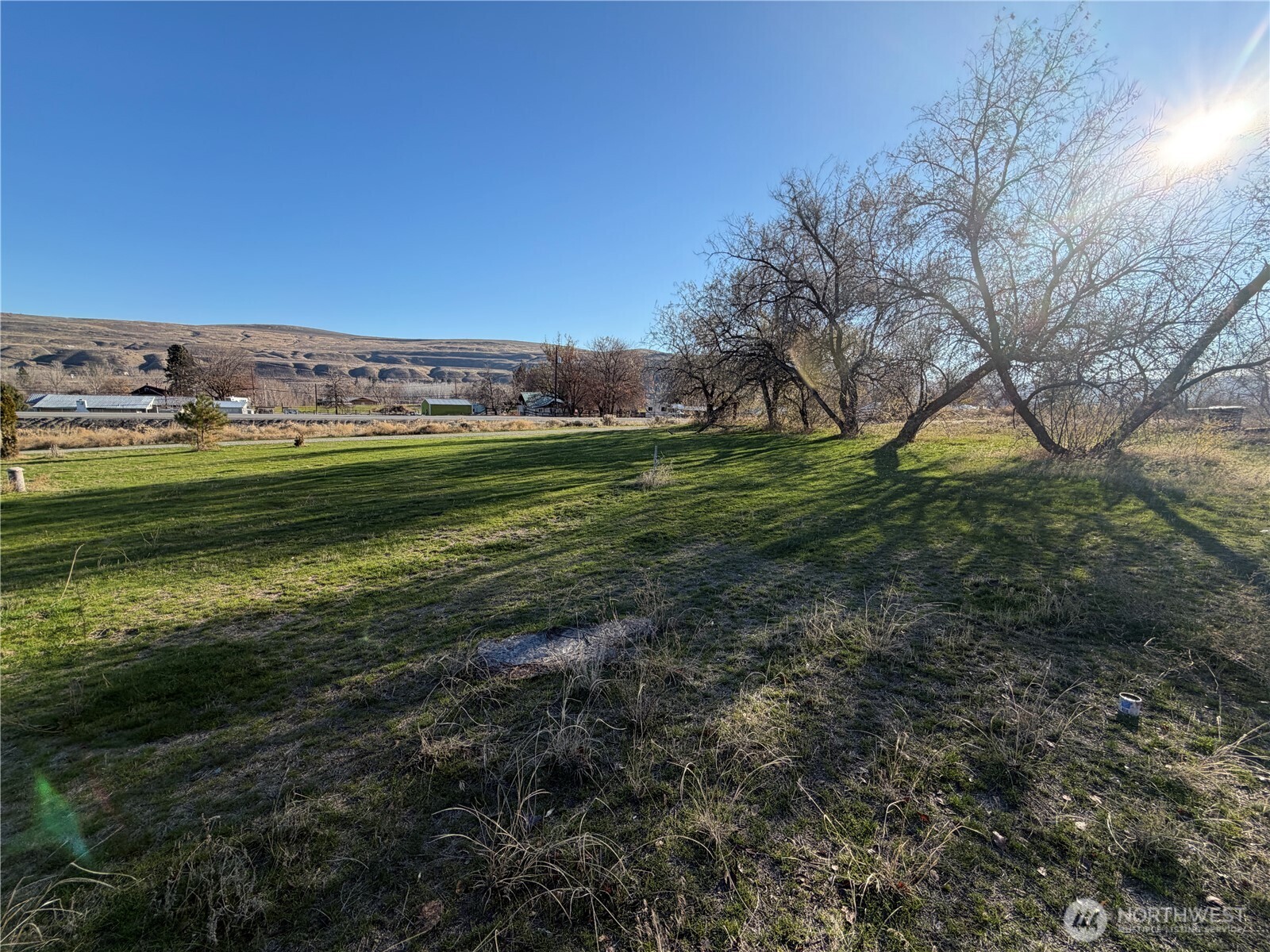 23227 Highway 20 Property Photo 25