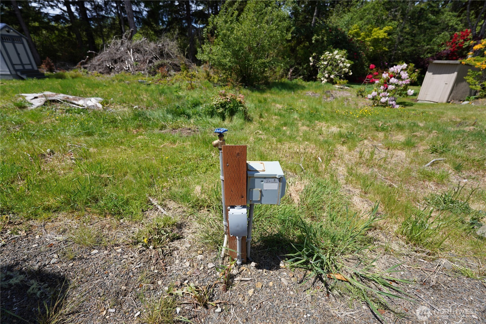 27509 U Street Property Photo 5