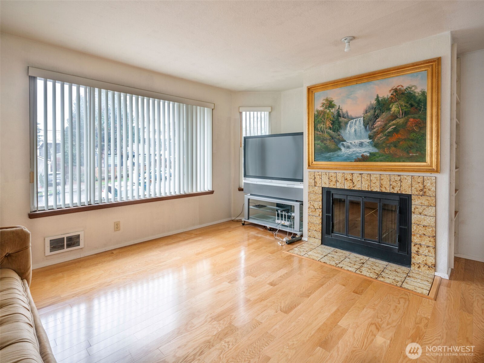 928 N 98th Street Property Photo 4