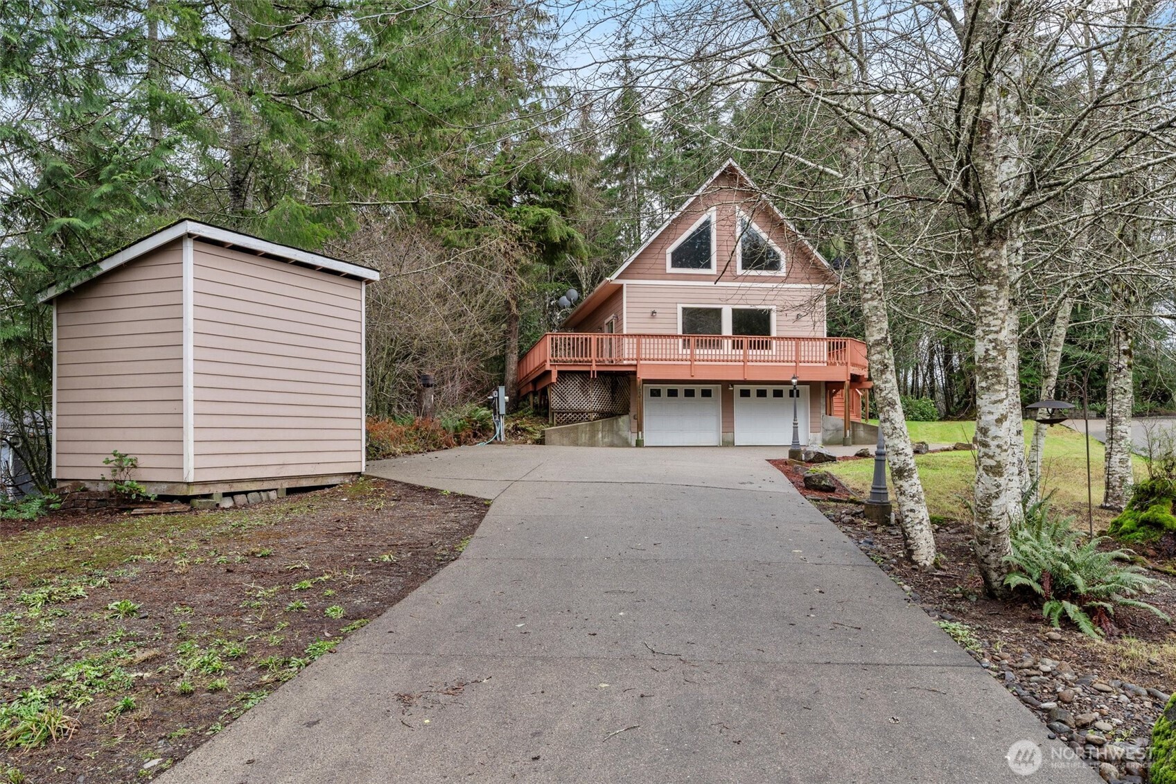 120 W Prairie Loop Road Property Photo 3