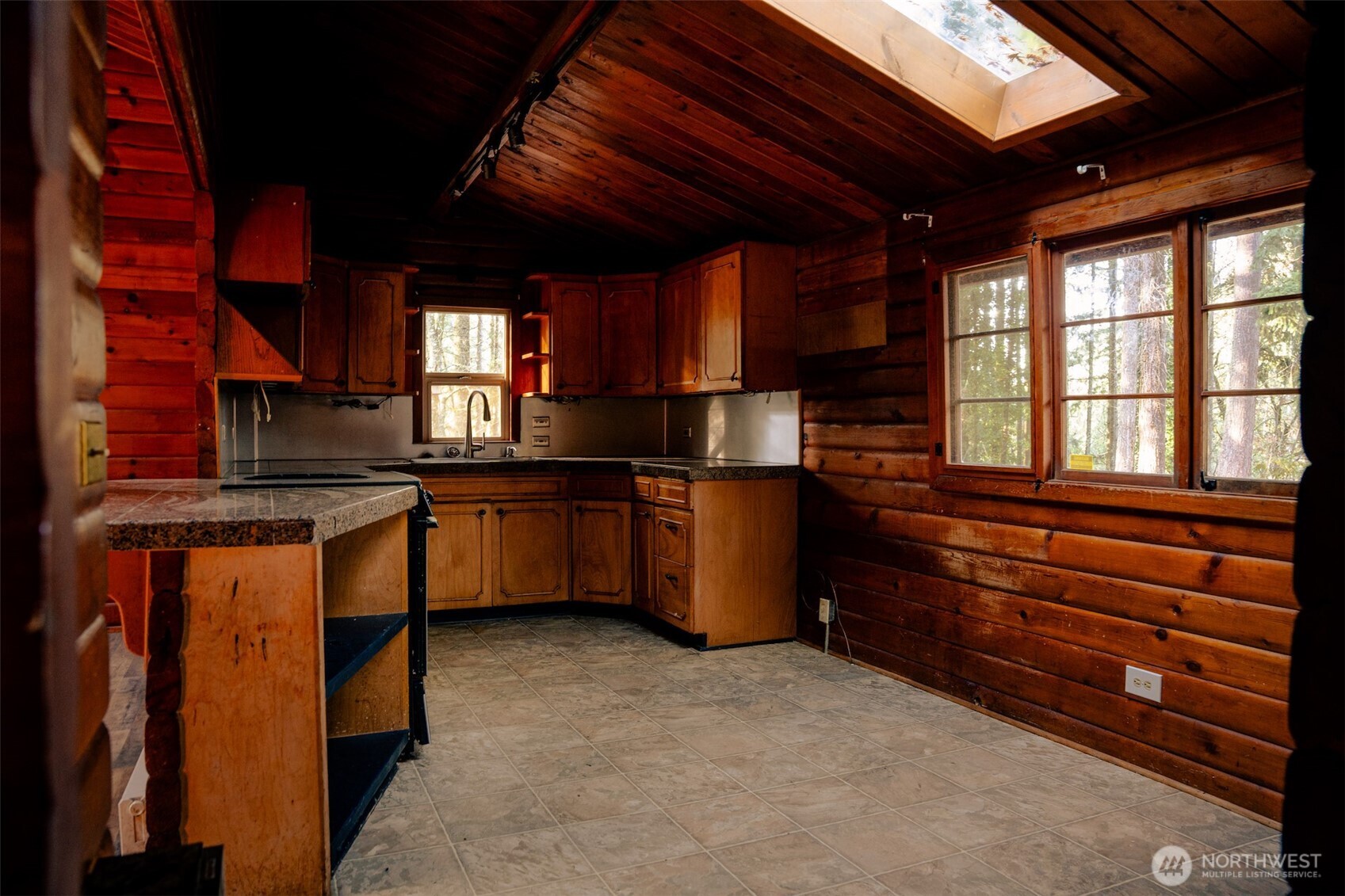22044 Clear Lake Boulevard Property Photo 4