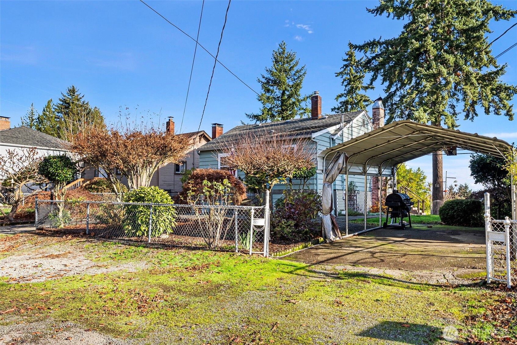 410 S Charleston Avenue Property Photo 3