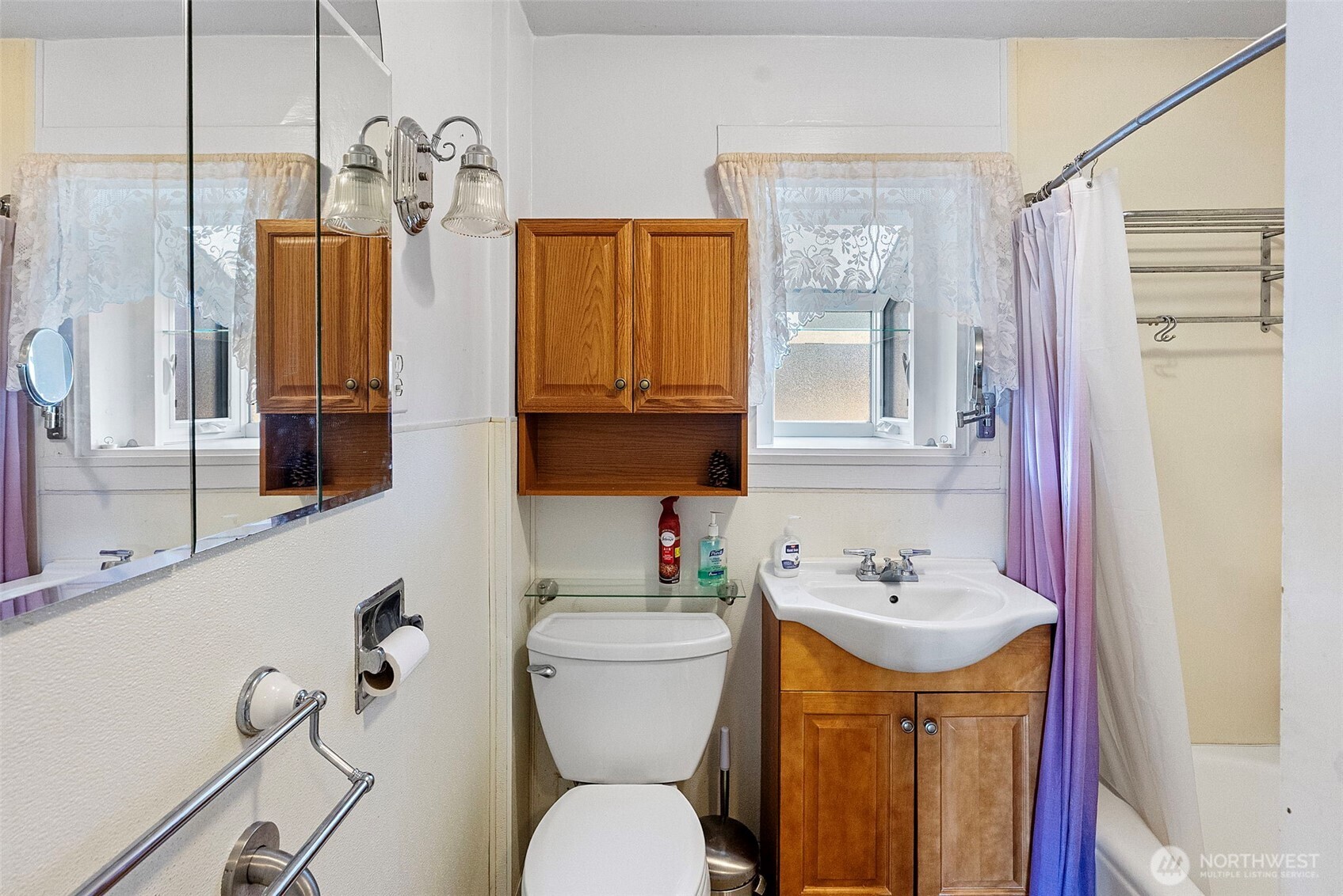 410 S Charleston Avenue Property Photo 7