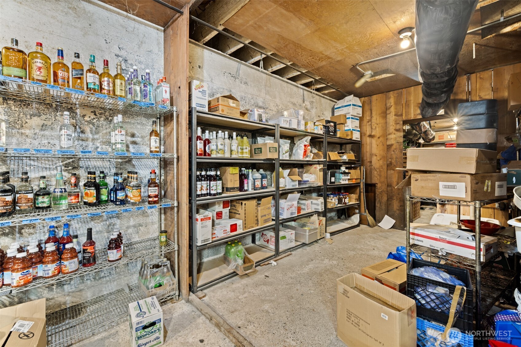117 N Oak Street Property Photo 33