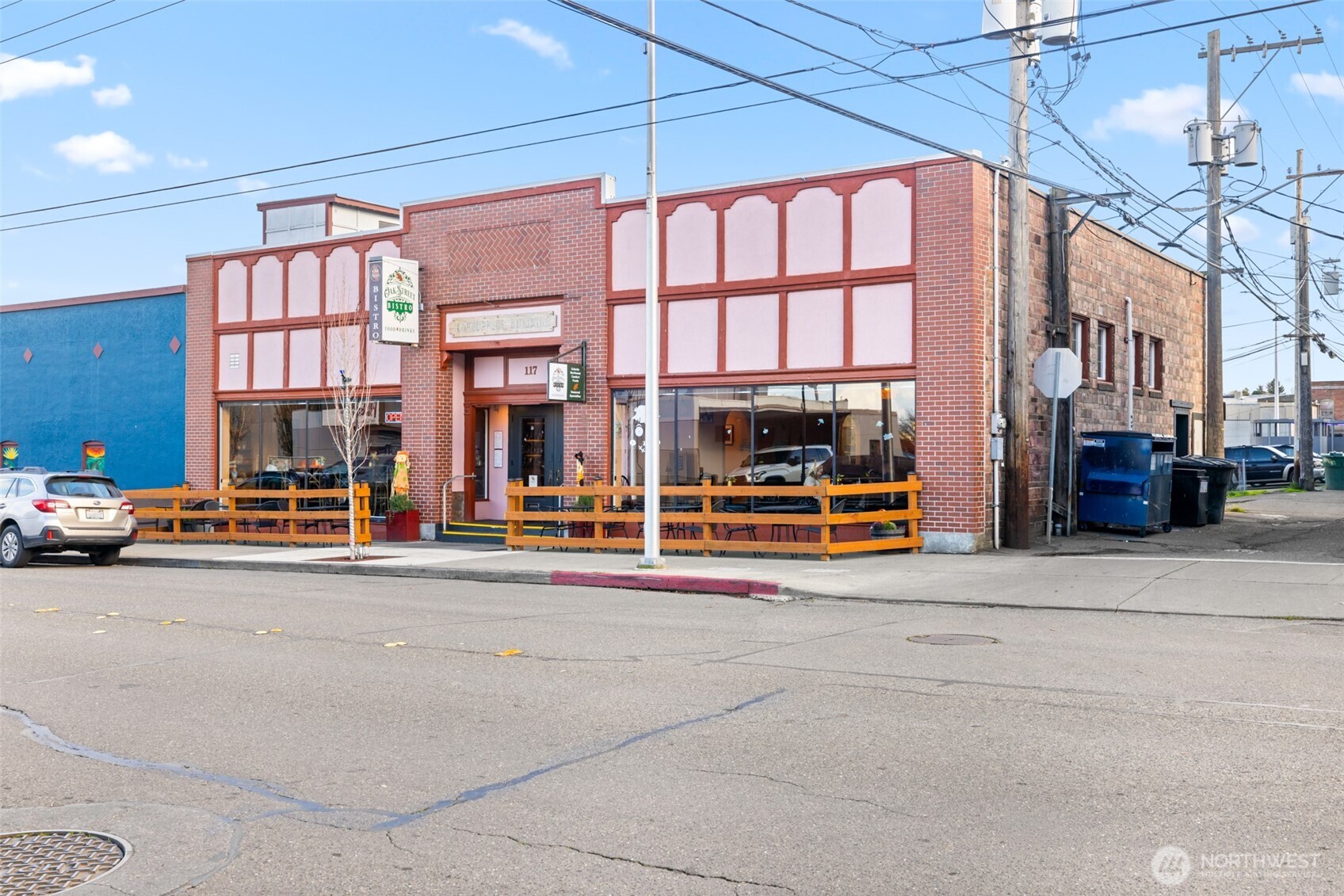 117 N Oak Street Property Photo 35