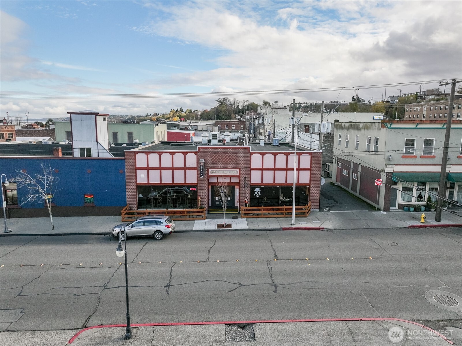 117 N Oak Street Property Photo 36