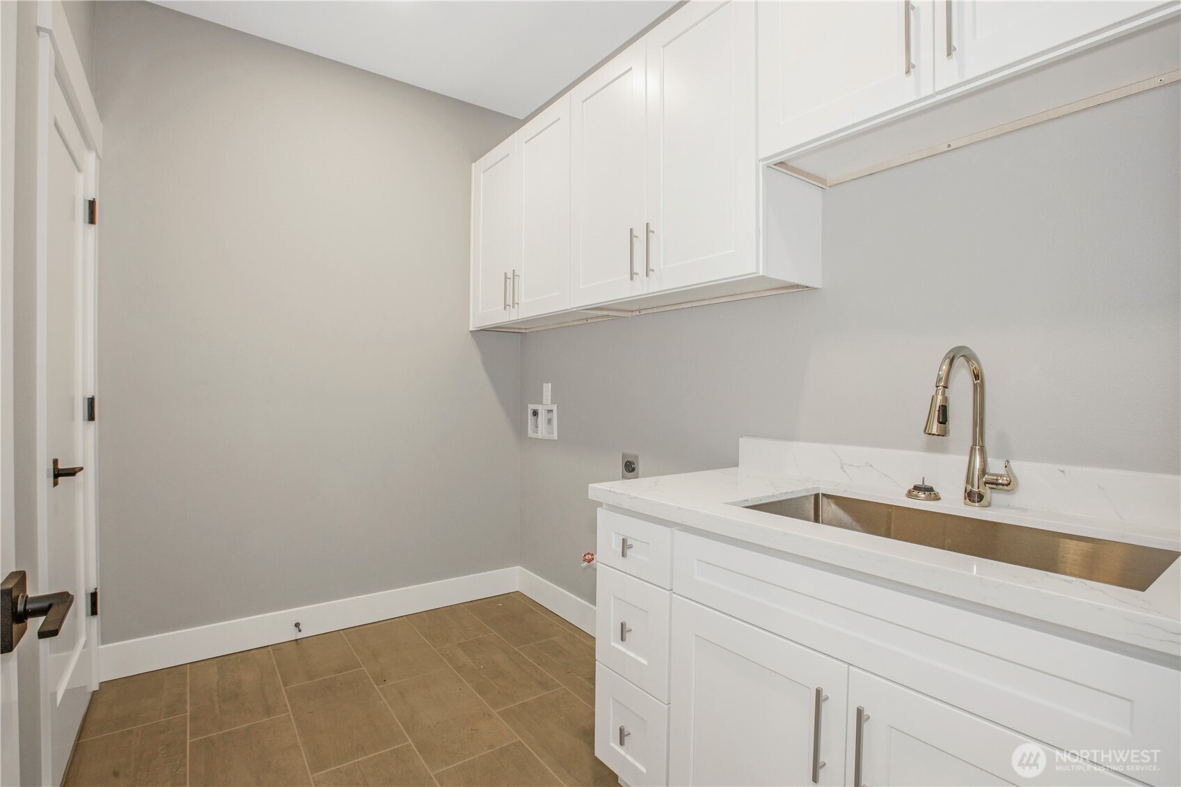 6145 Lake Saint Claire Drive Property Photo 13