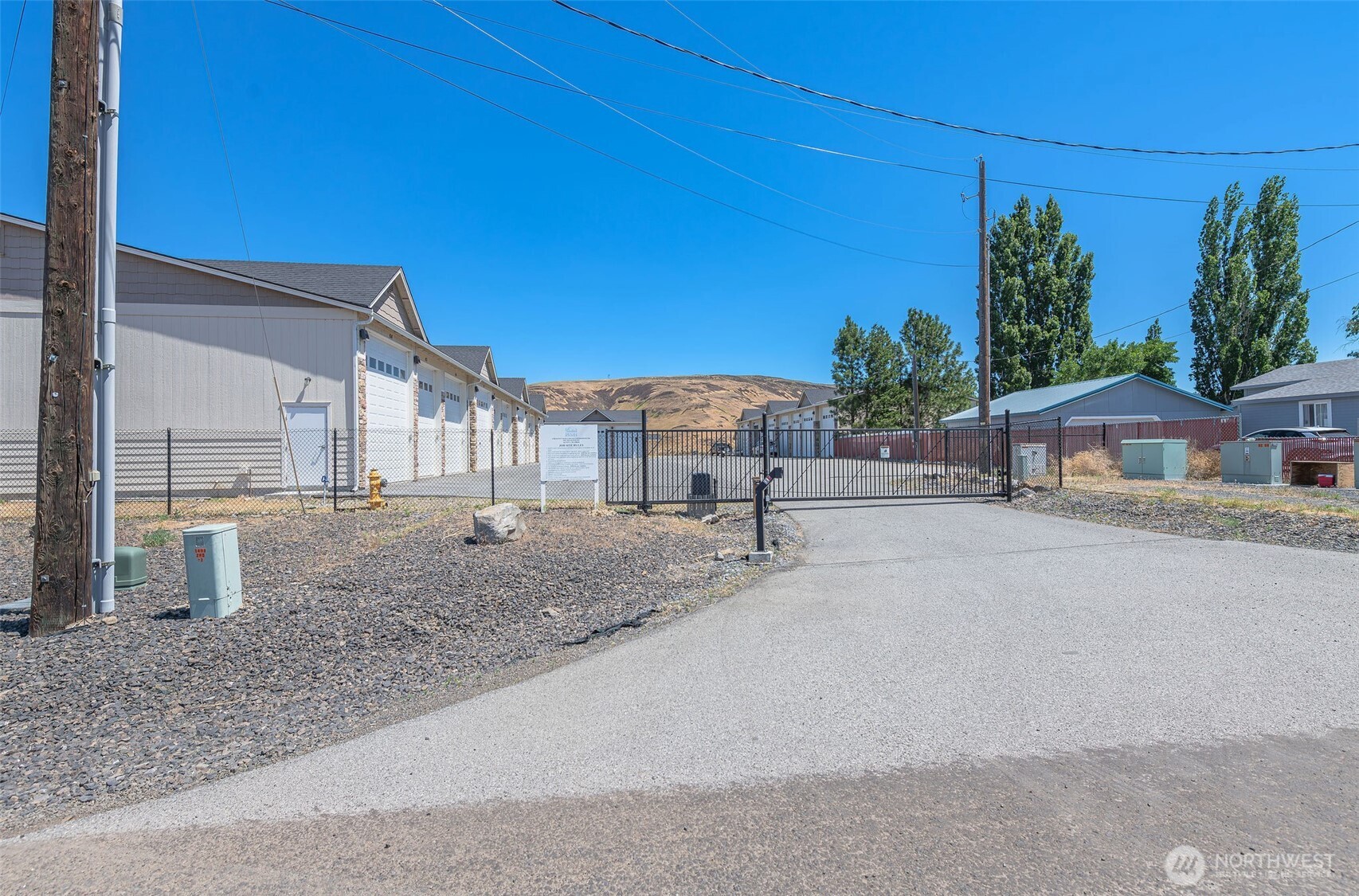 9967 W8 Road G-40 Property Photo 2