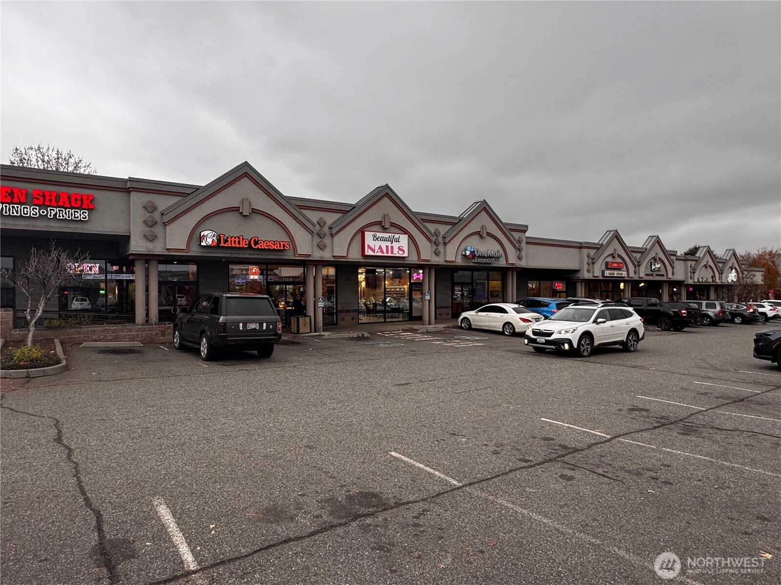1250 N Wenatchee Avenue E1 Property Photo 17