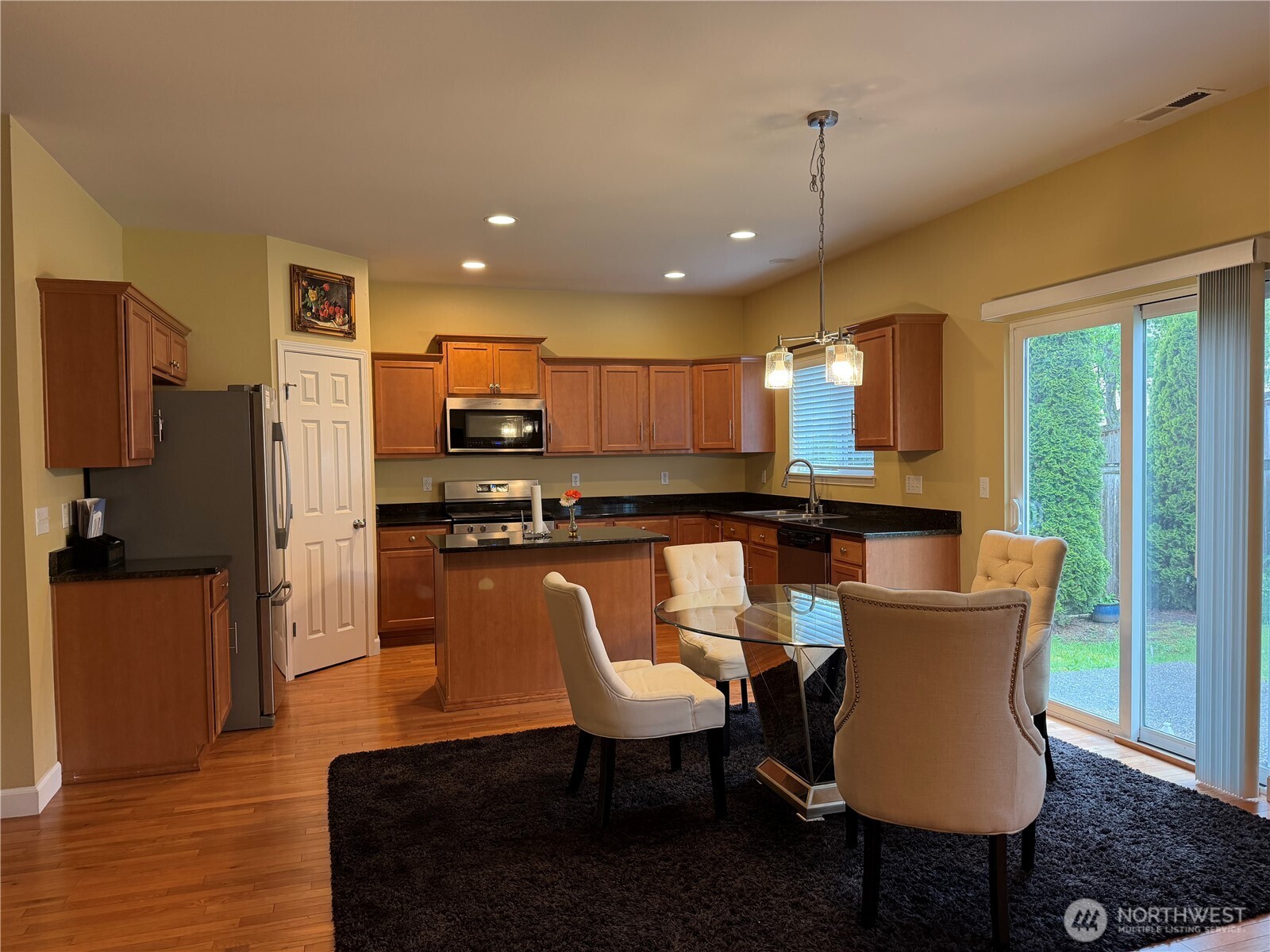 8105 88th Street Property Photo 10