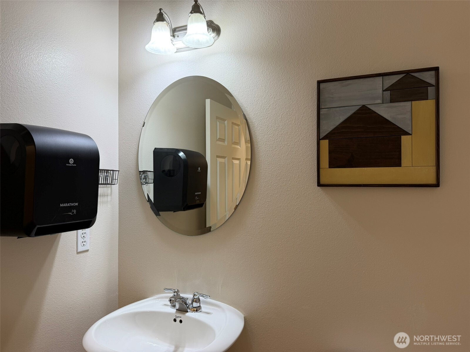 8105 88th Street Property Photo 17