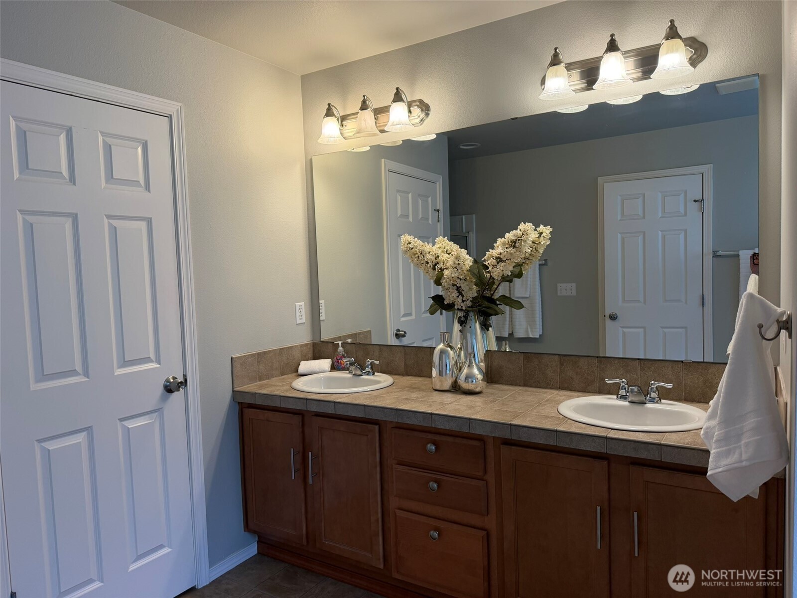 8105 88th Street Property Photo 25