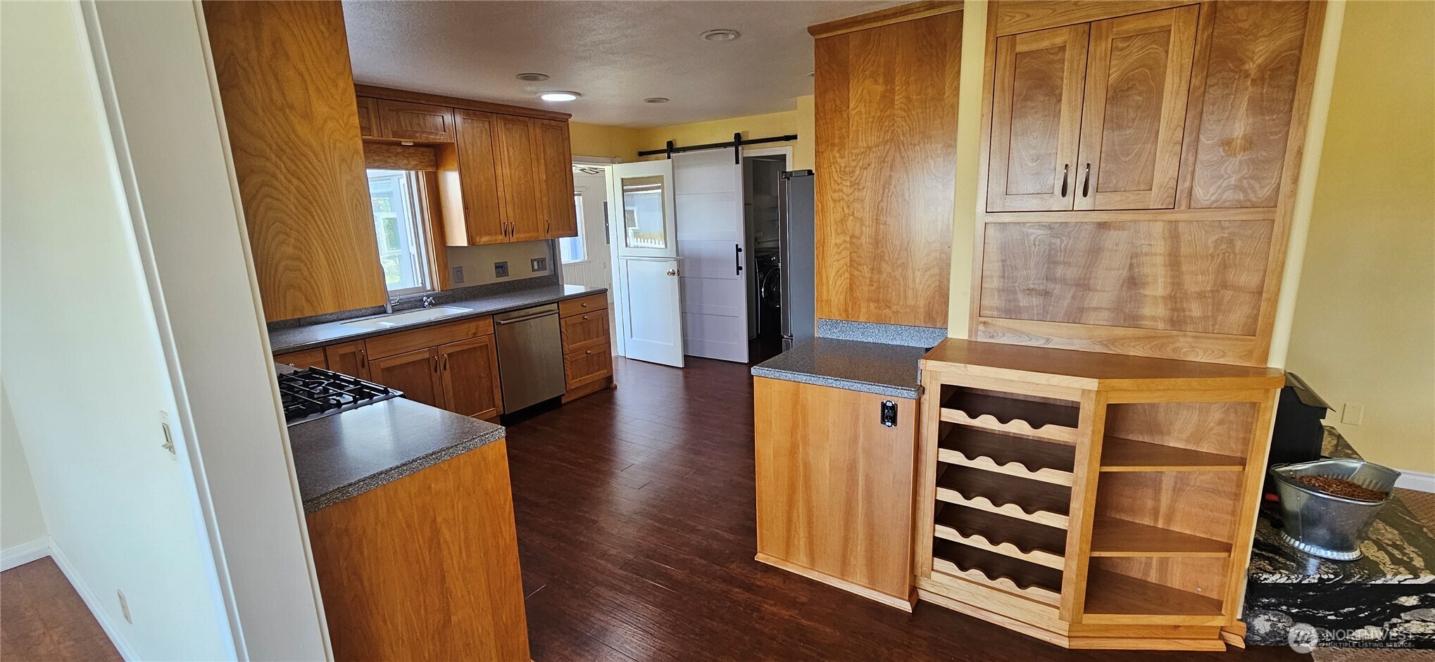 52 Libby Street Property Photo 12
