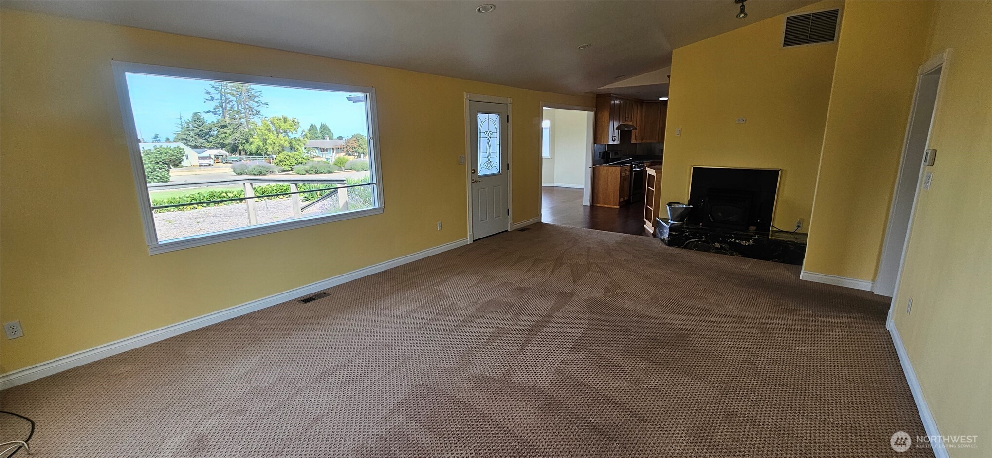 52 Libby Street Property Photo 15
