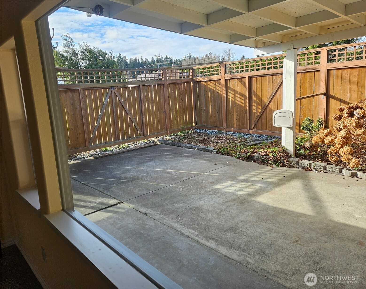 52 Libby Street Property Photo 17