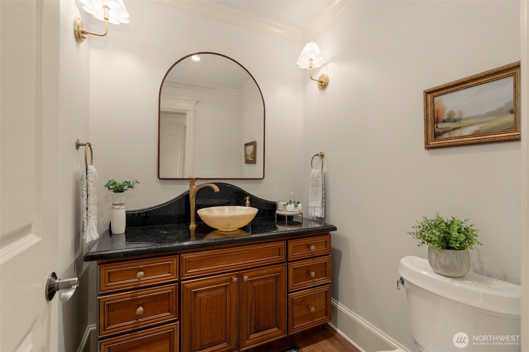 410 8th Avenue Property Photo 23