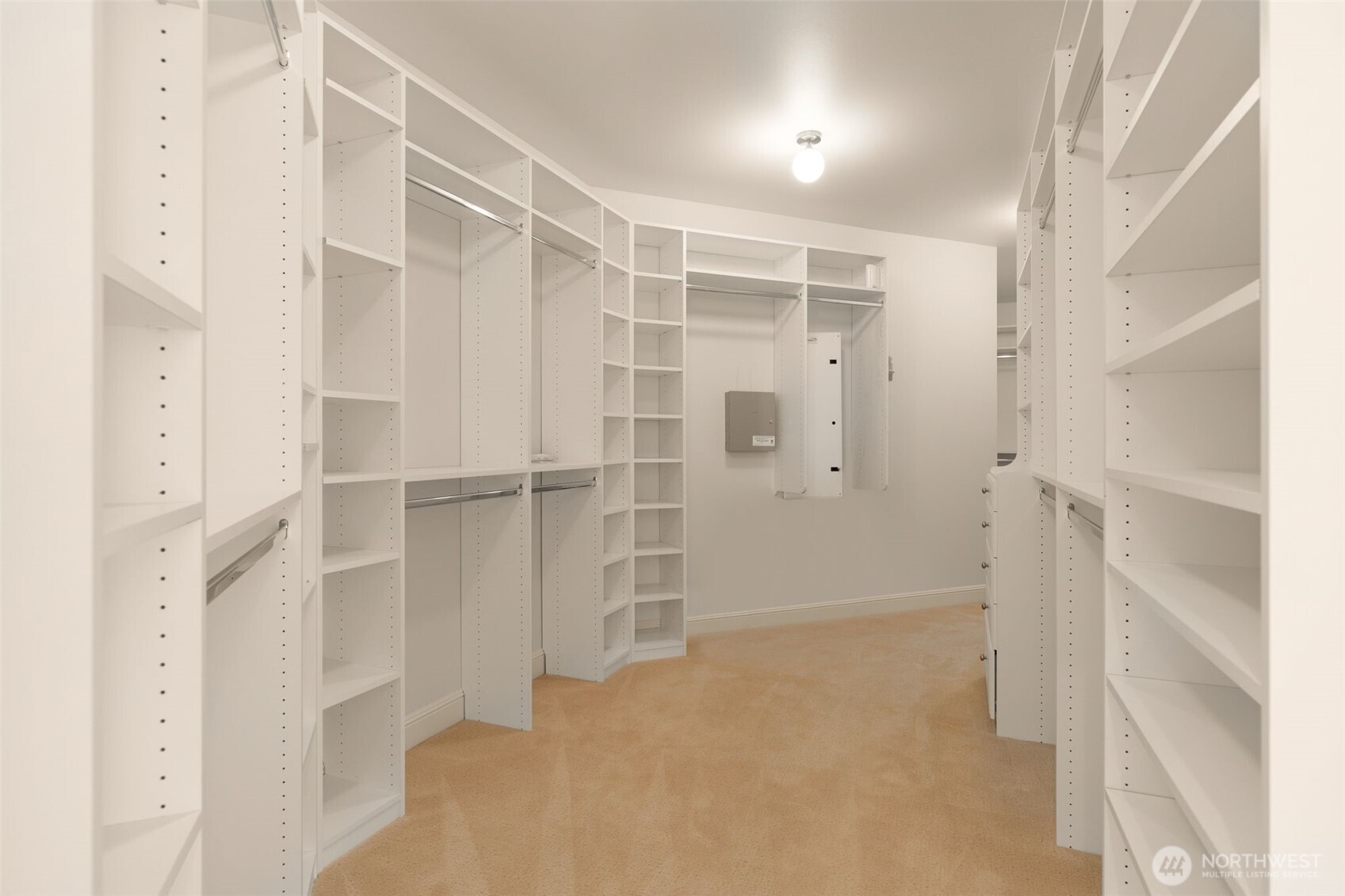 410 8th Avenue Property Photo 26