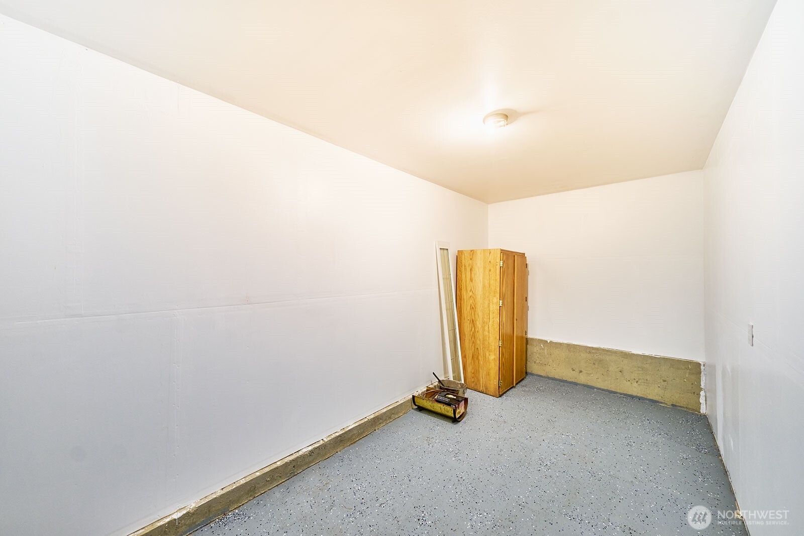 2147 Klahanee Drive Property Photo 30