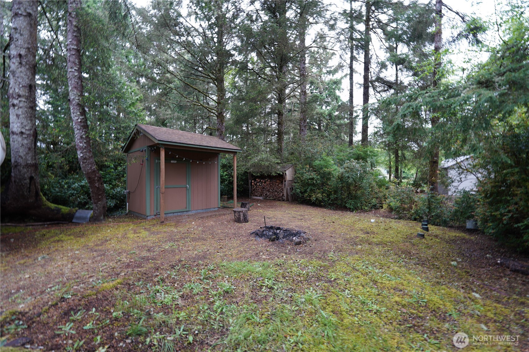 2001 323rd Place Property Photo 9