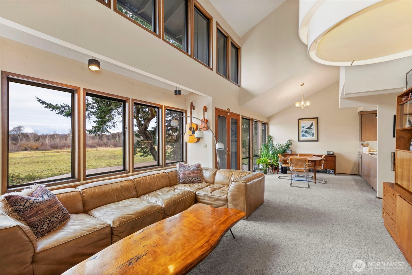 70 Twin View Drive Property Photo 8
