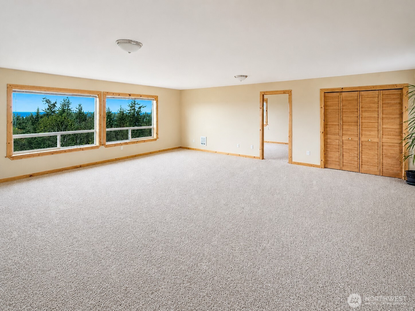 1028 Circle Drive Property Photo 24