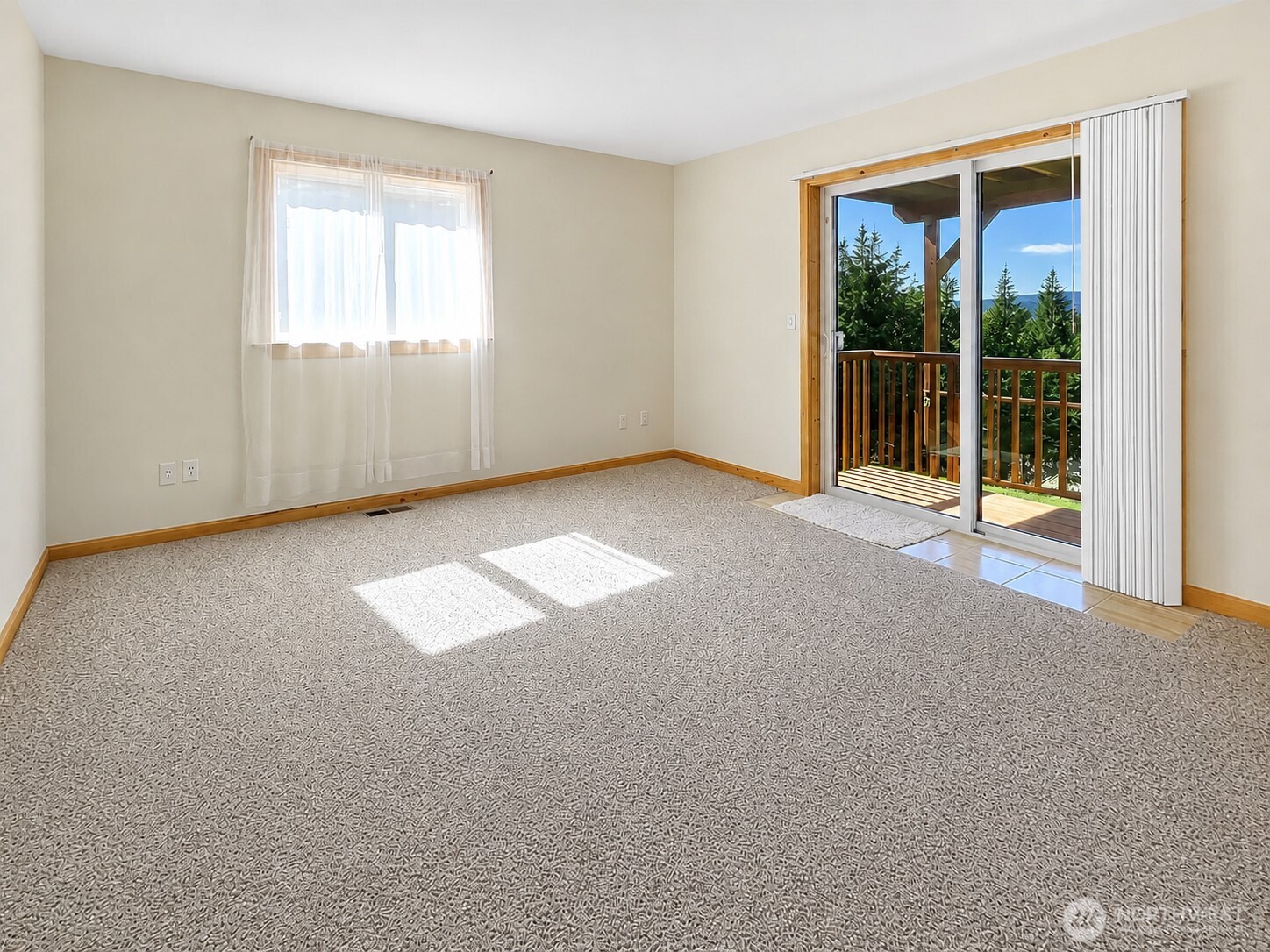 1028 Circle Drive Property Photo 31