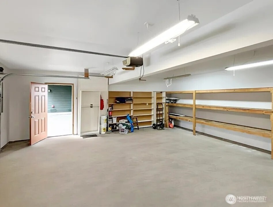 1028 Circle Drive Property Photo 38