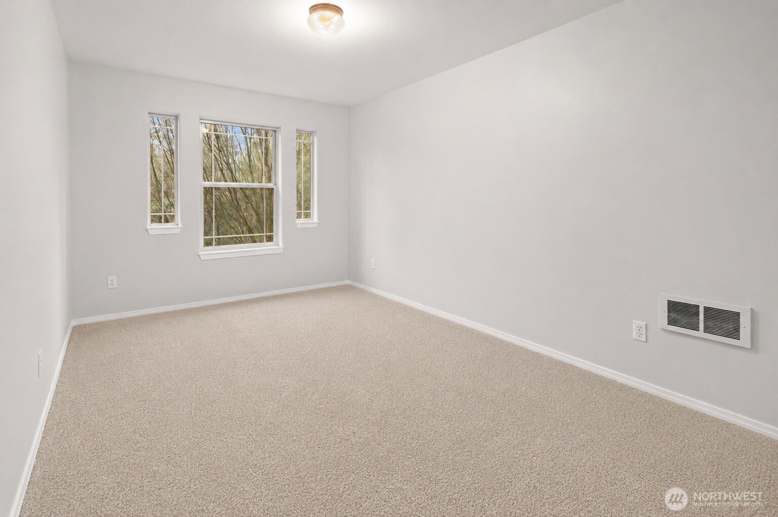 302 River Trail Drive C Property Photo 23