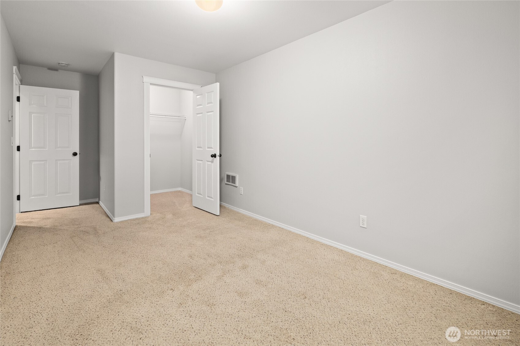 302 River Trail Drive C Property Photo 25