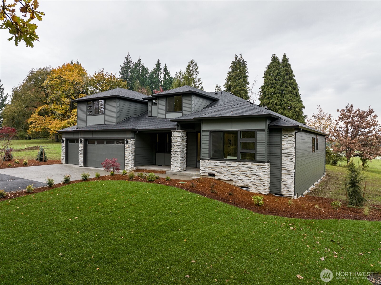1307 Walnut Lane Property Photo 4