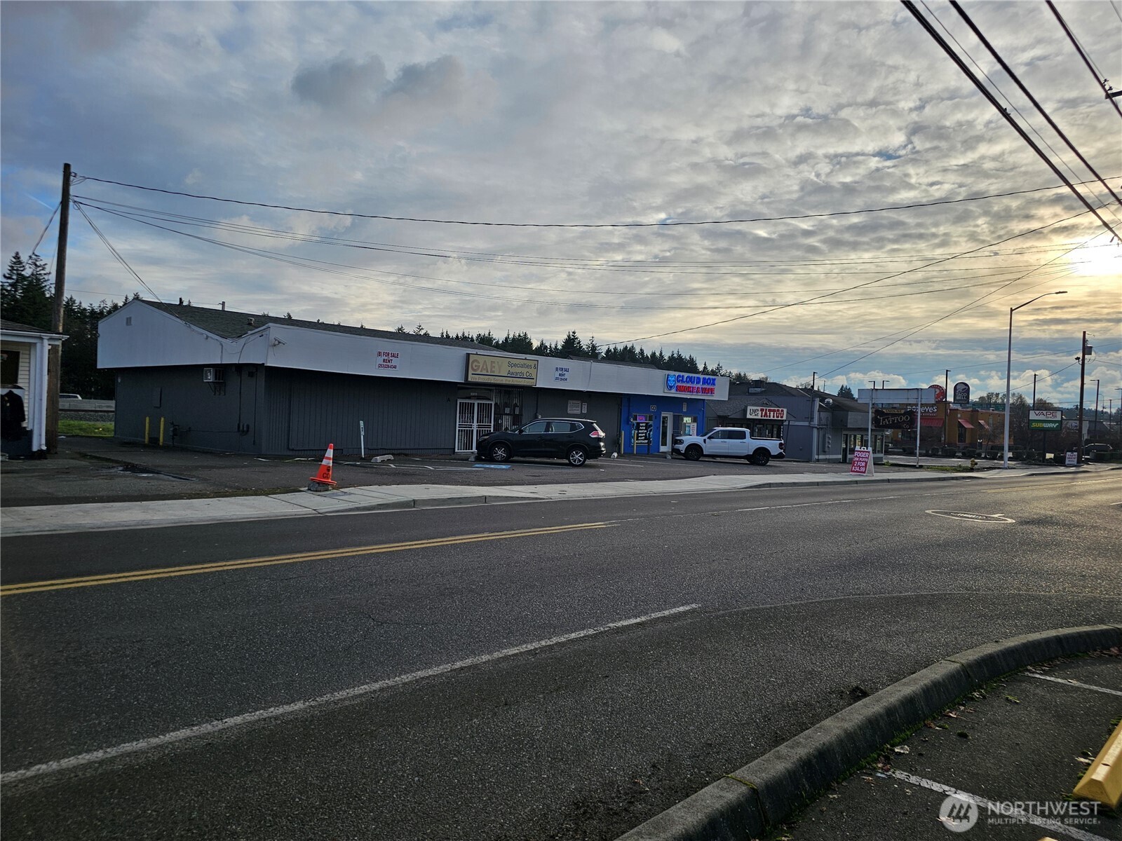 15101 Union Avenue Property Photo 2