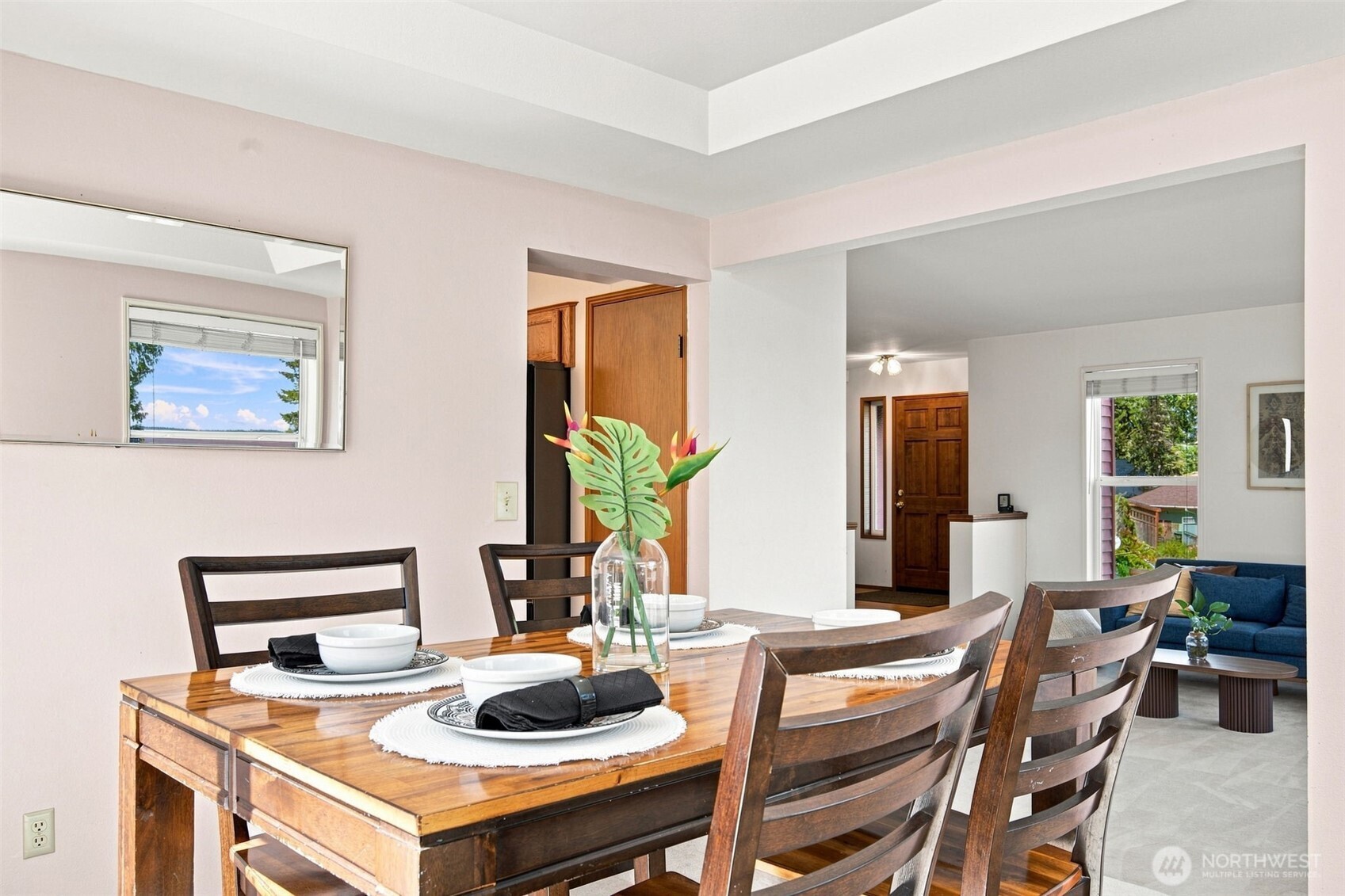 6494 Windward Place Property Photo 6
