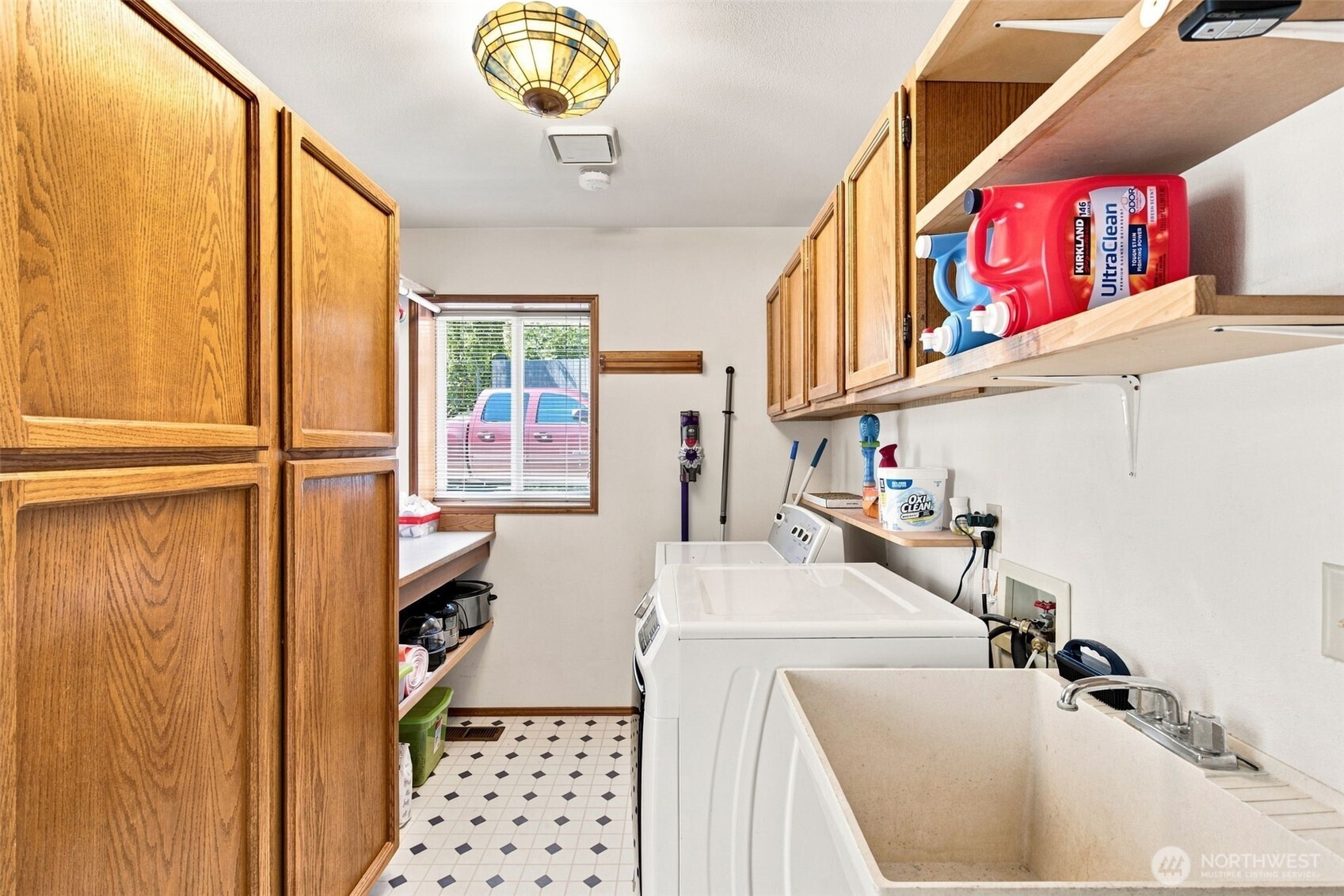 6494 Windward Place Property Photo 16