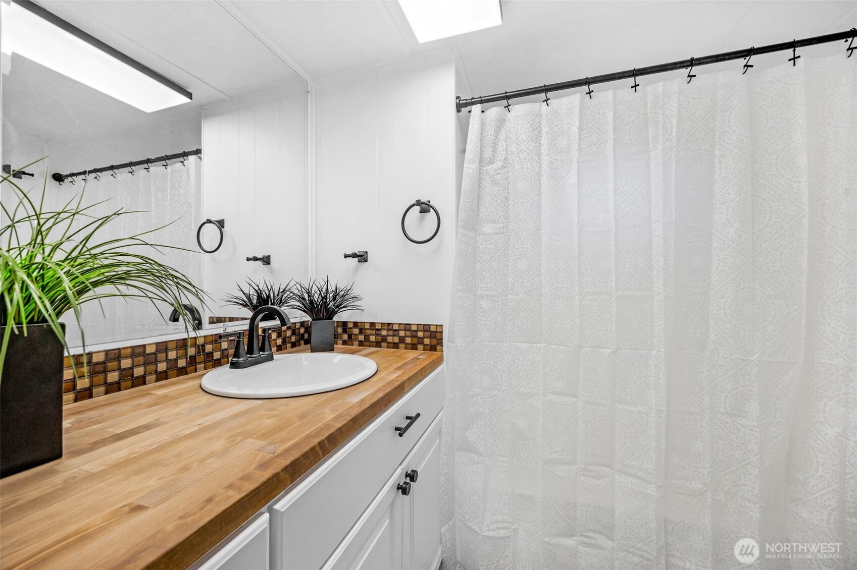 14322 Admiralty Way 8 Property Photo 14