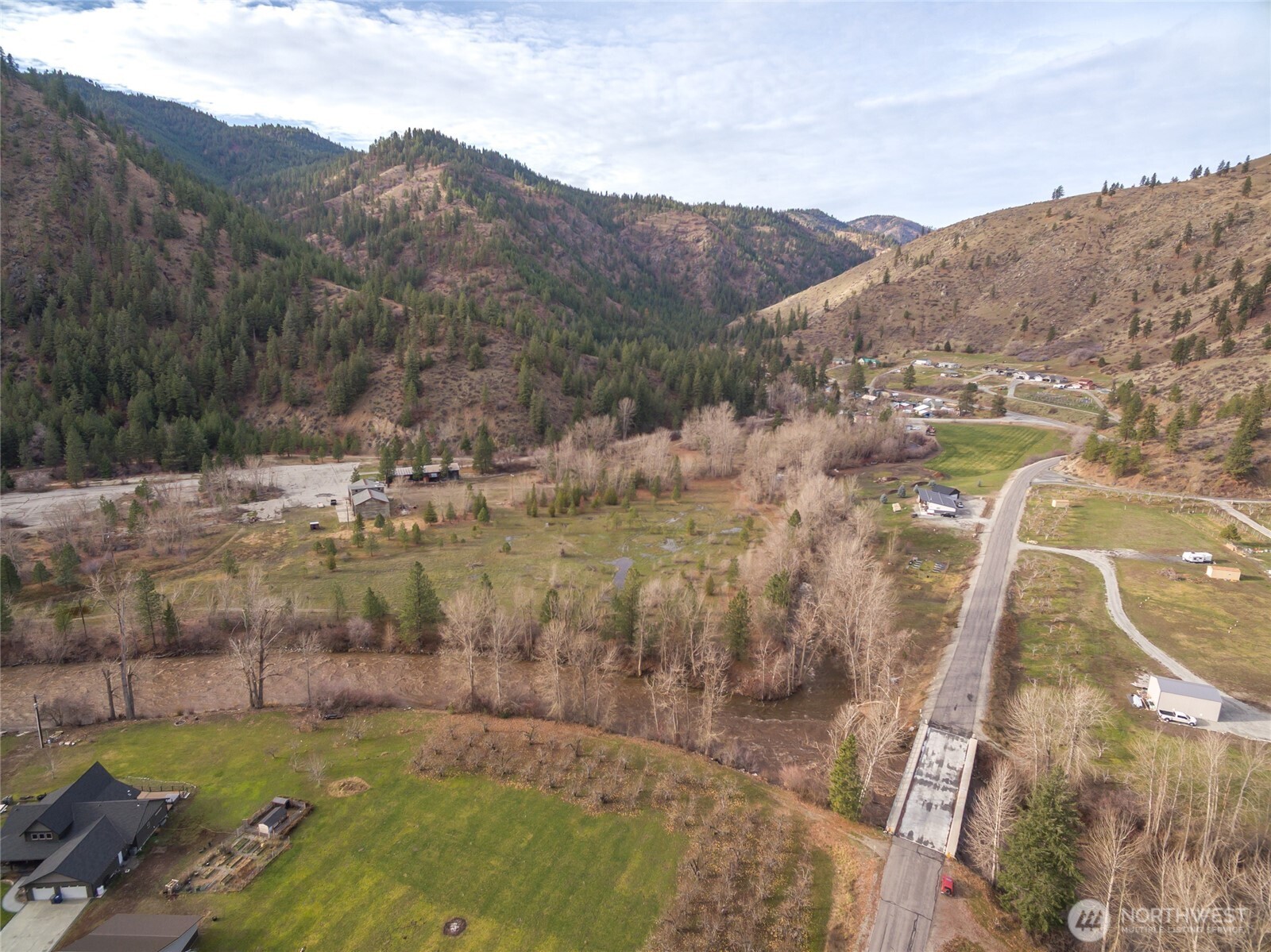 309 Mad Ranch Lane Property Photo 11