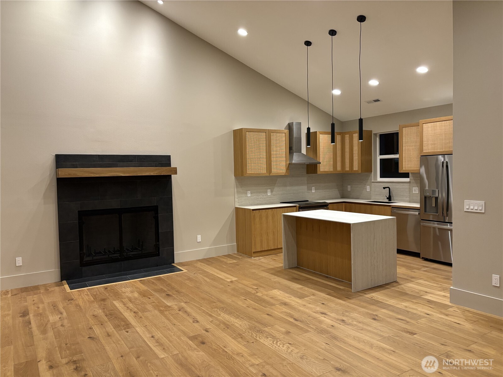 27712 I Lane Property Photo 6