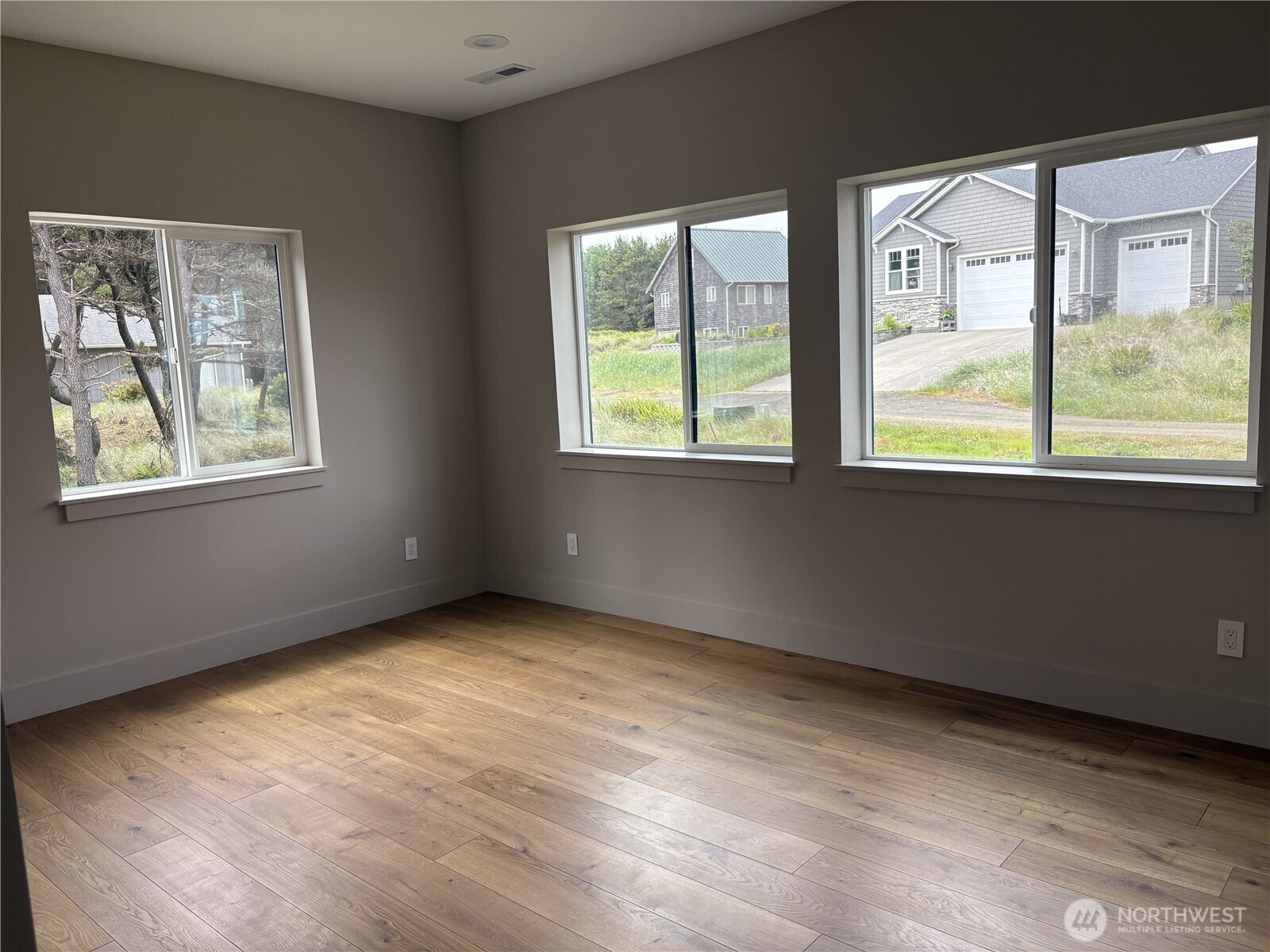 27712 I Lane Property Photo 31