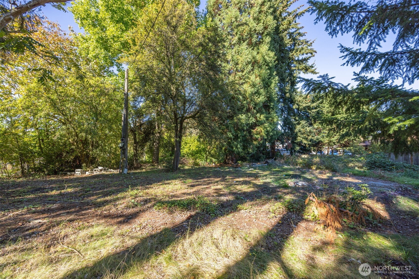 12900 Beverly Park Road Property Photo 10
