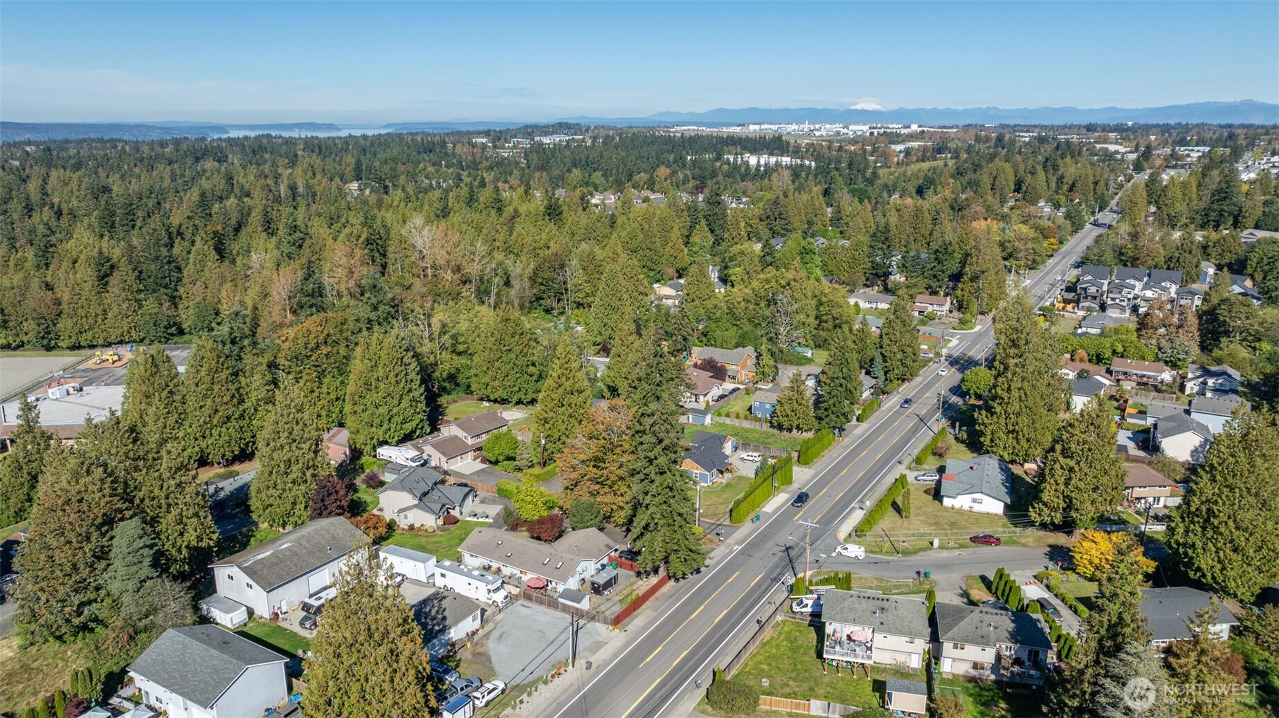 12900 Beverly Park Road Property Photo 15