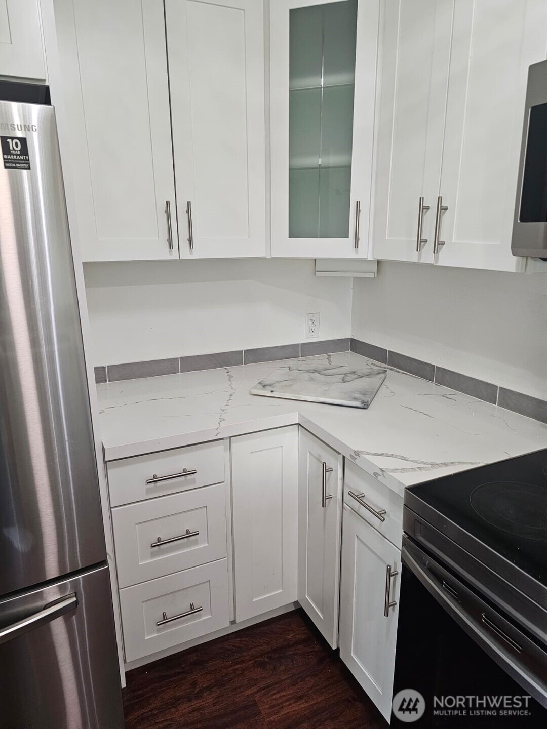 24758 45th Place Property Photo 18