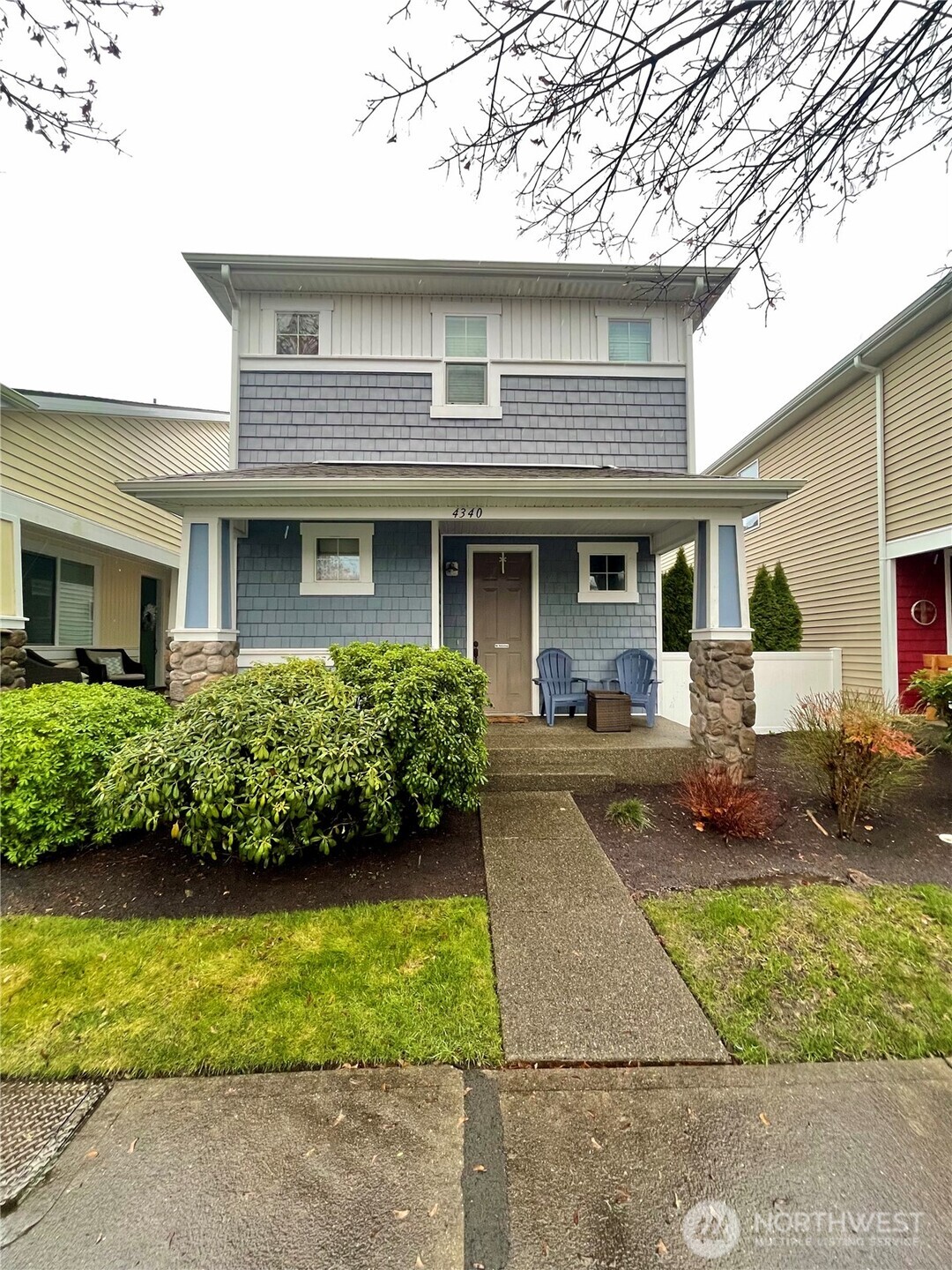 4340 Edgewater Boulevard Property Photo 2