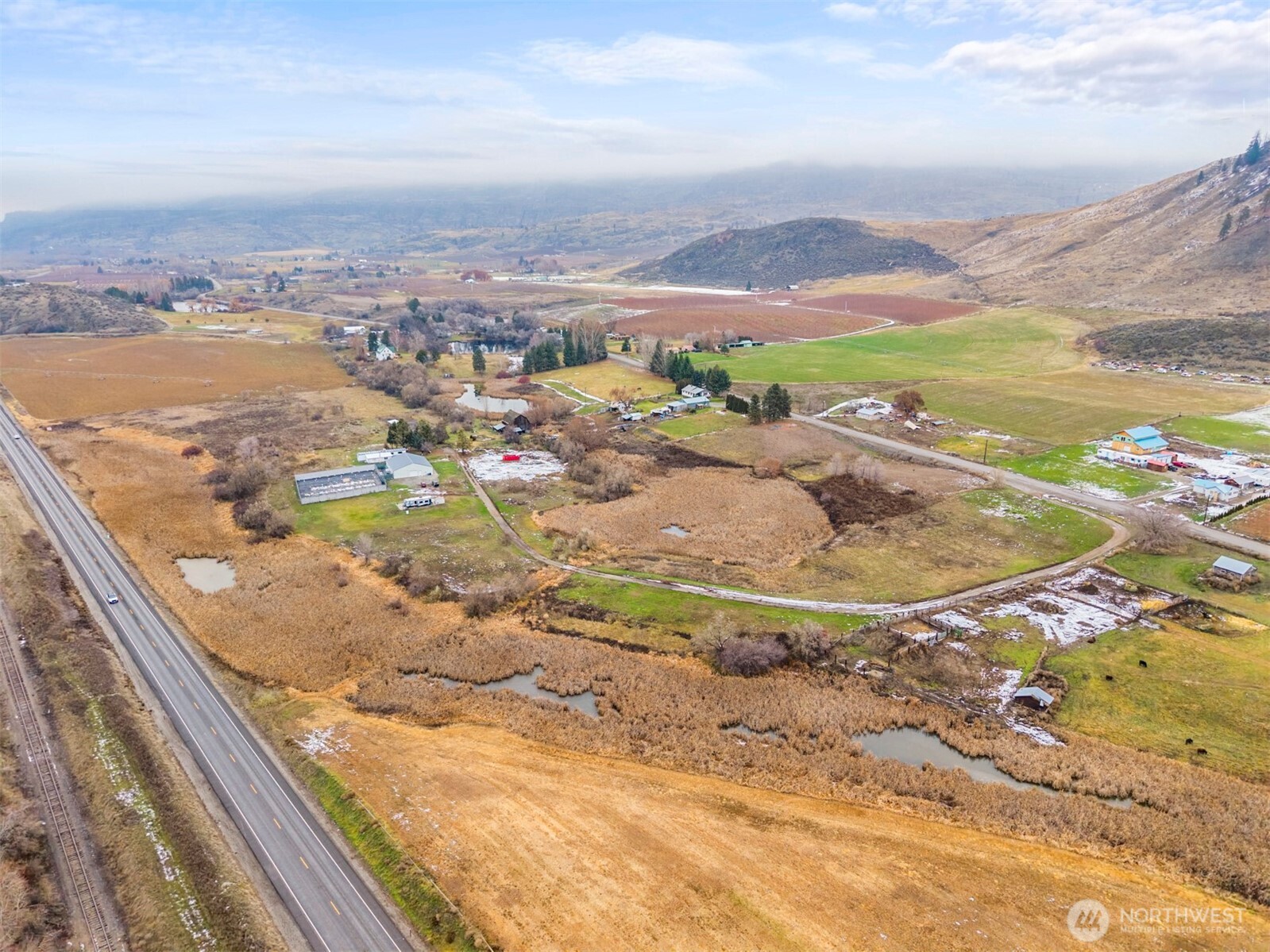 2460314 Property Photo 25
