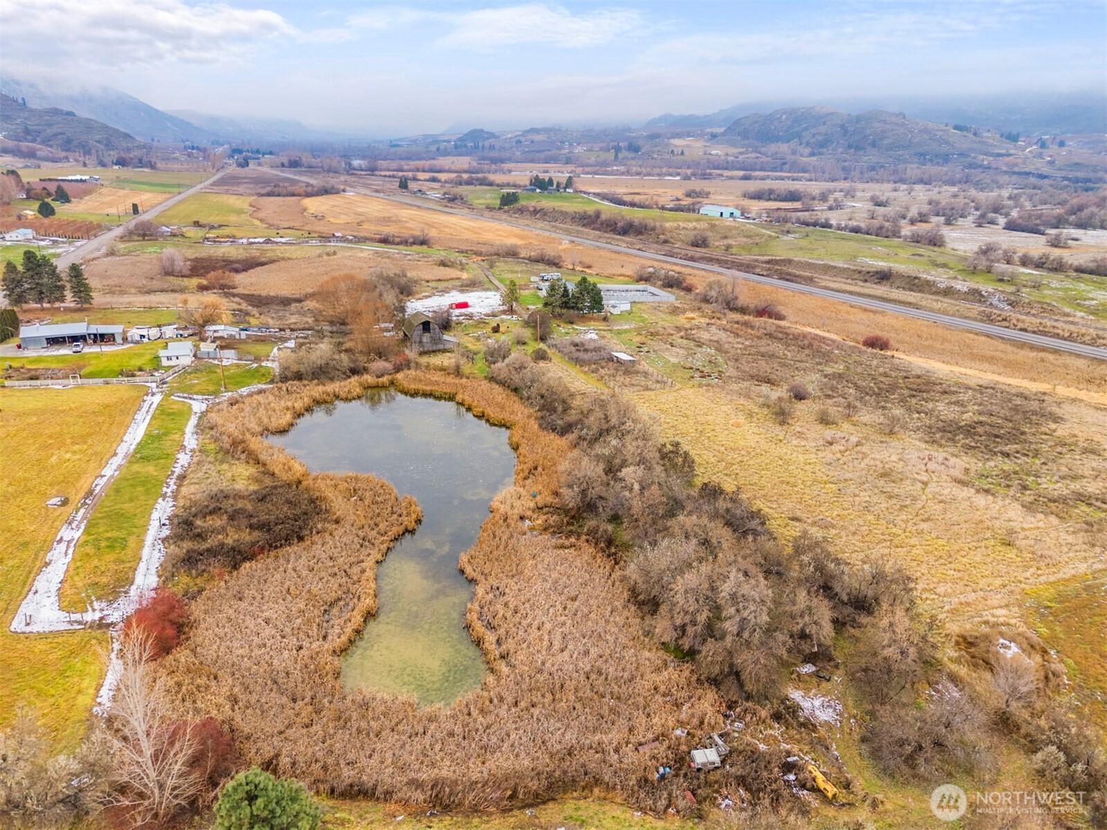 2460314 Property Photo 28