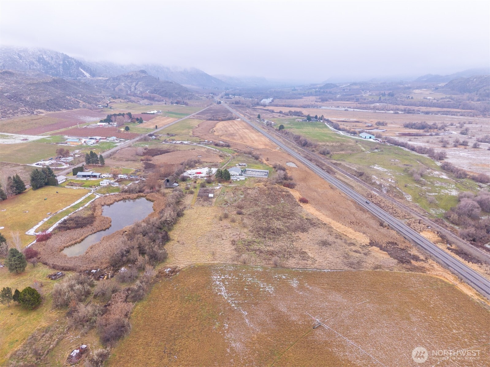 2460314 Property Photo 29