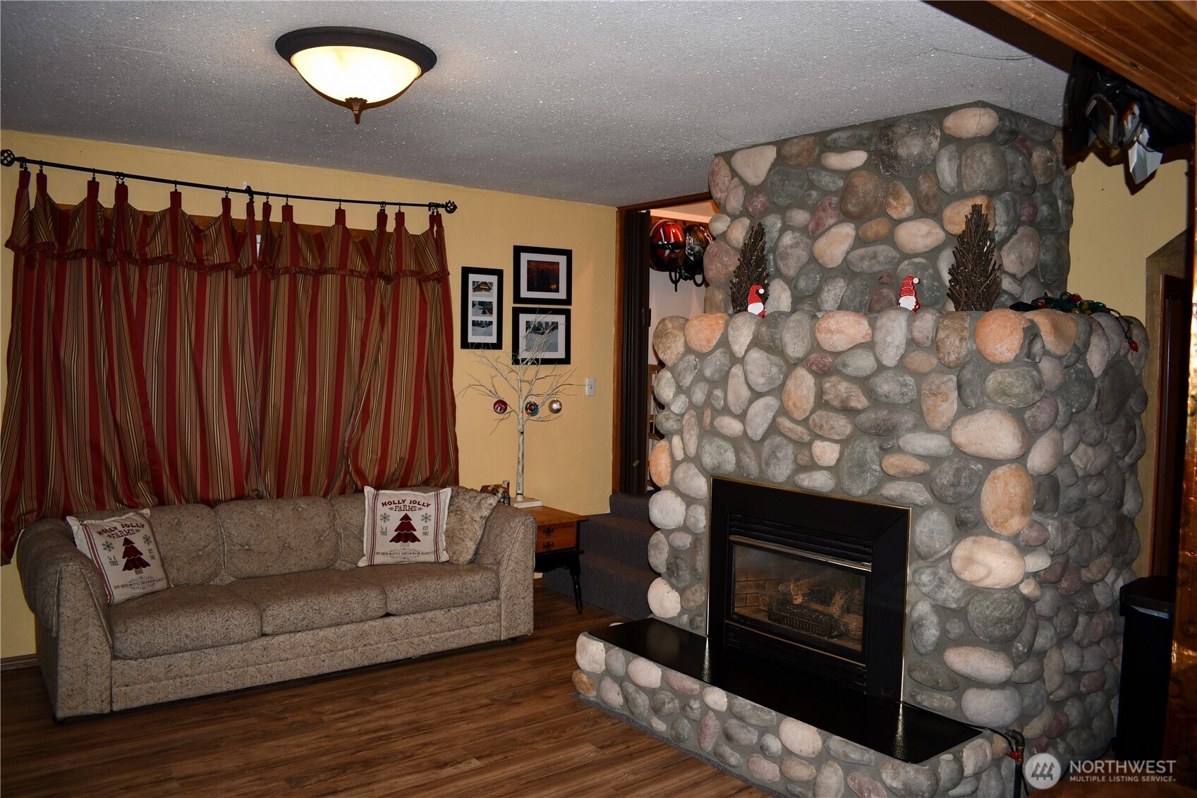 61515 Highway 204 Property Photo 5