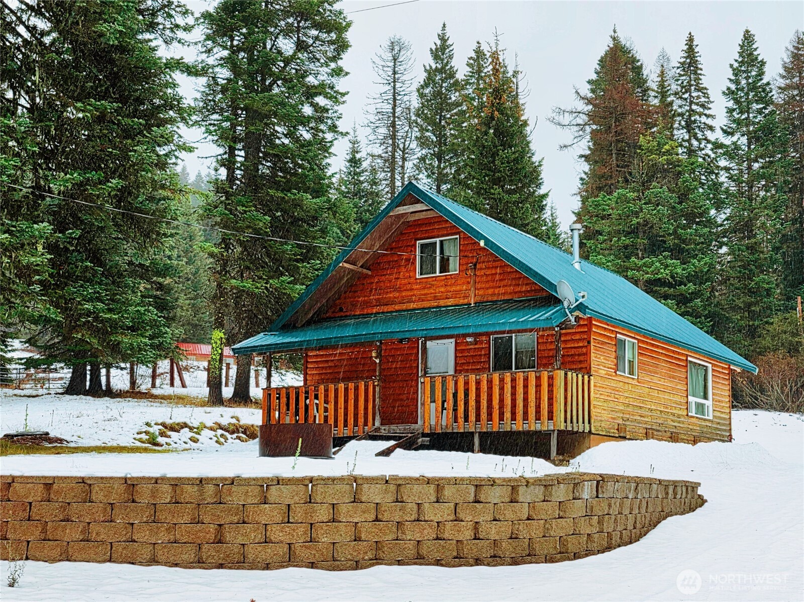 61515 Highway 204 Property Photo 11