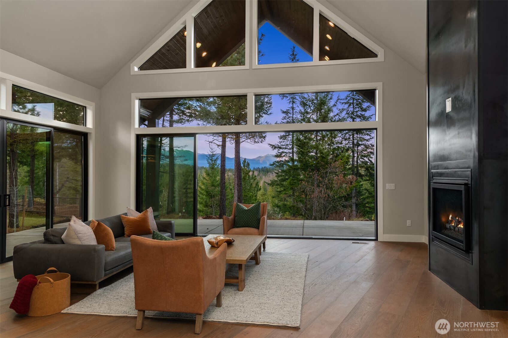 831 Gold Leaf Lane Property Photo 4