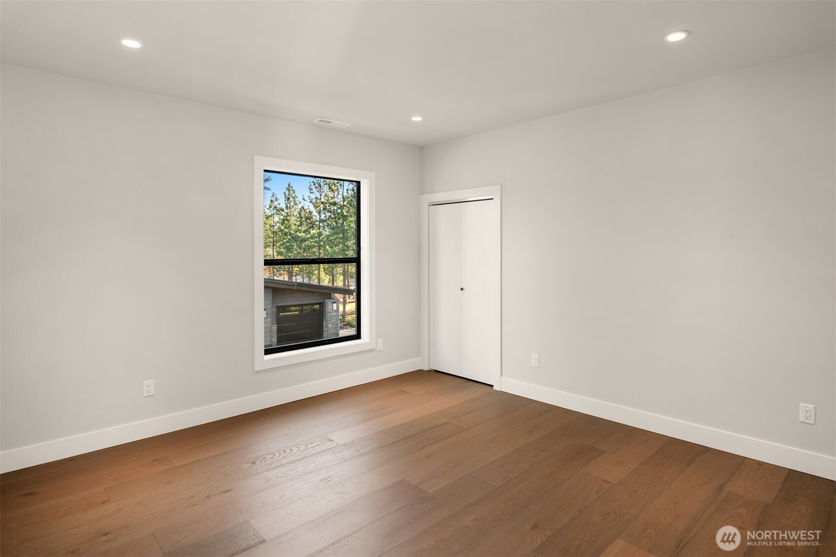 831 Gold Leaf Lane Property Photo 18